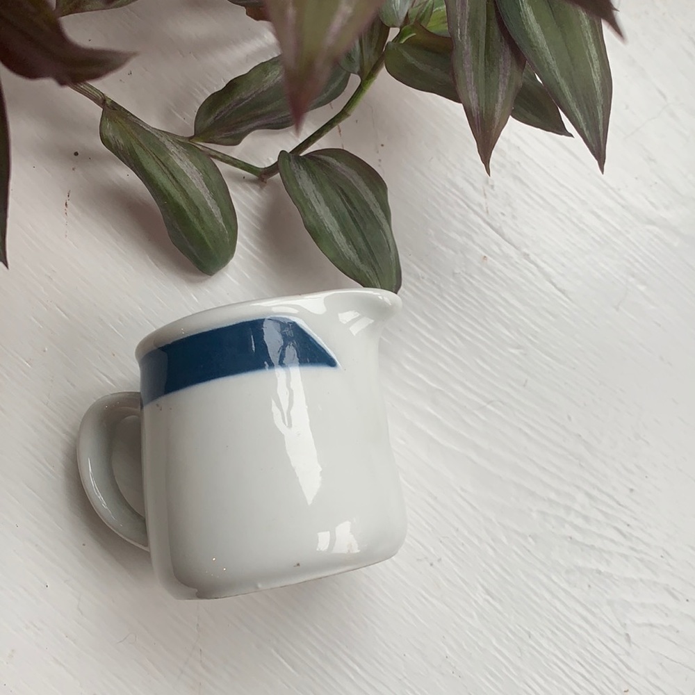 Arabia milk server. Vintage made in Finland
